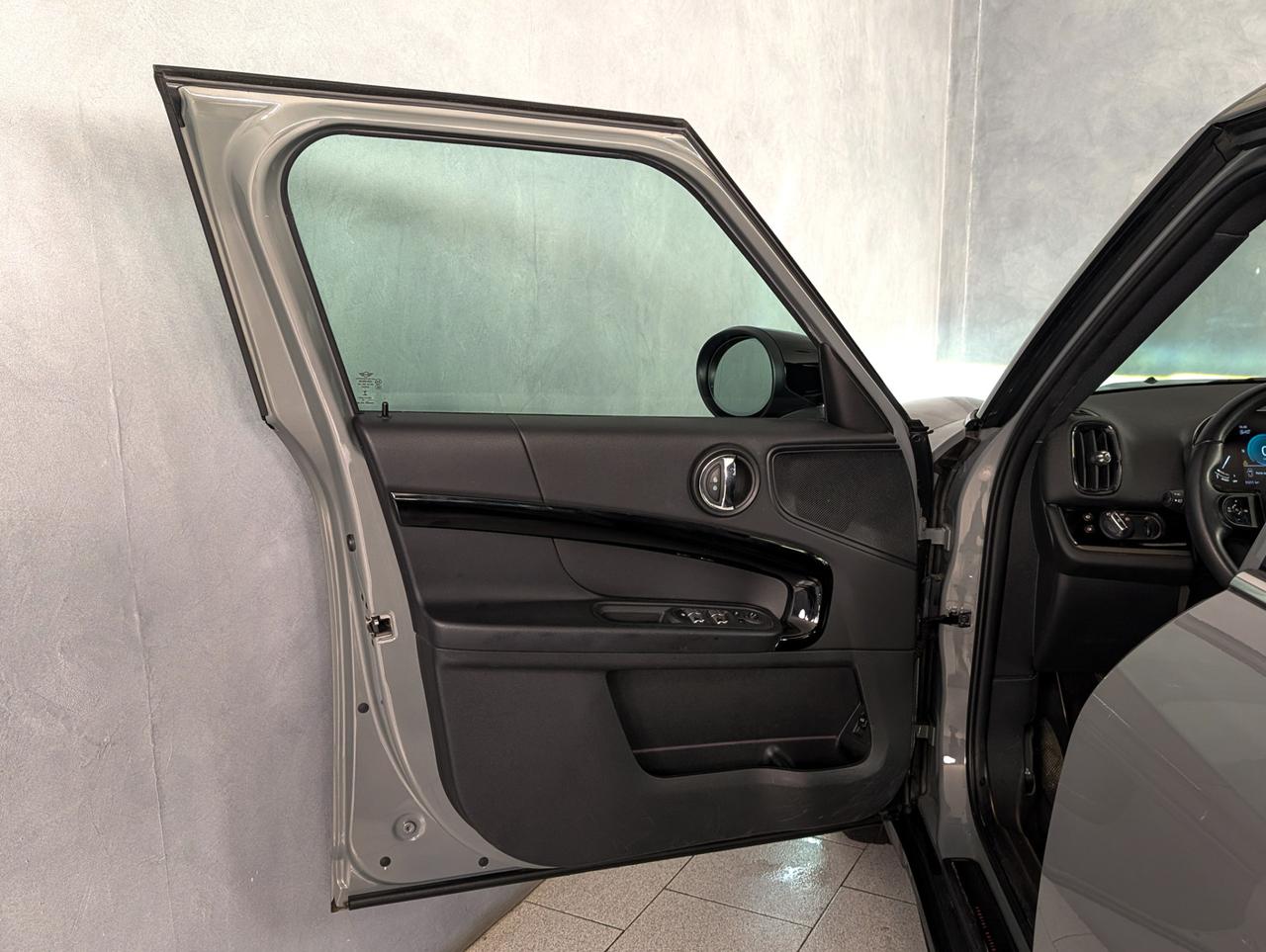 Mini 1.5 Cooper Essential