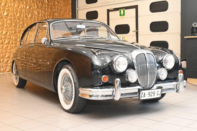 DAIMLER Sovereign 2.5 V8 AUTO GUIDA A DESTRA PERFETTA ITALIANA NUOVA