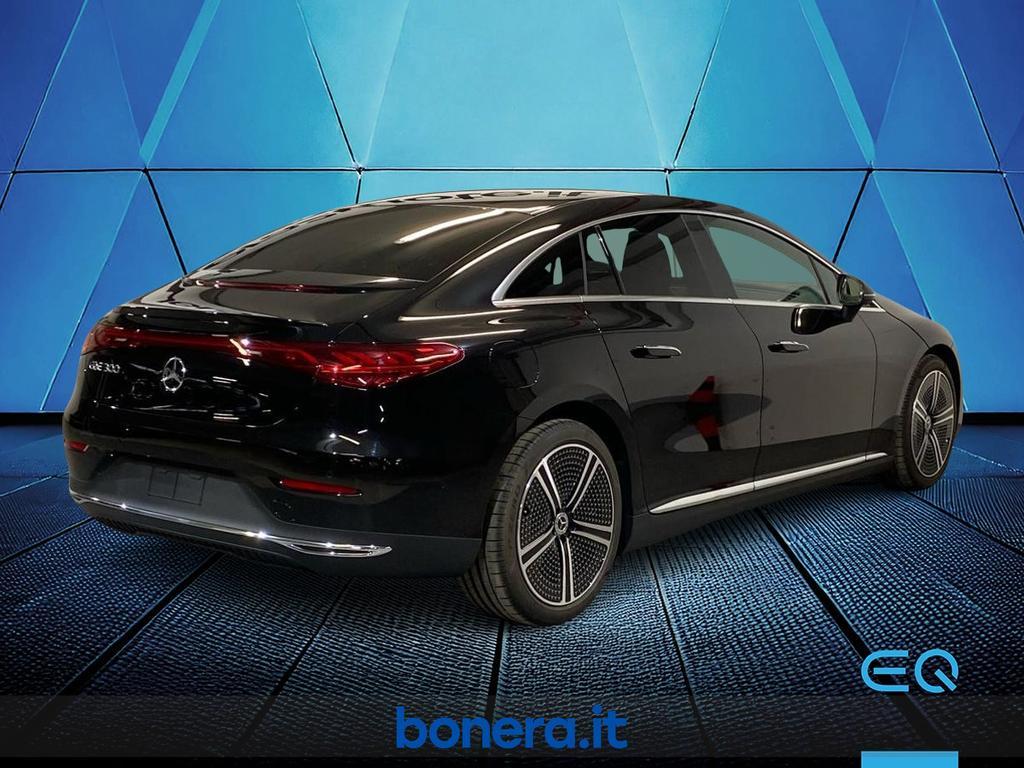 Mercedes EQE 300 Advanced Plus