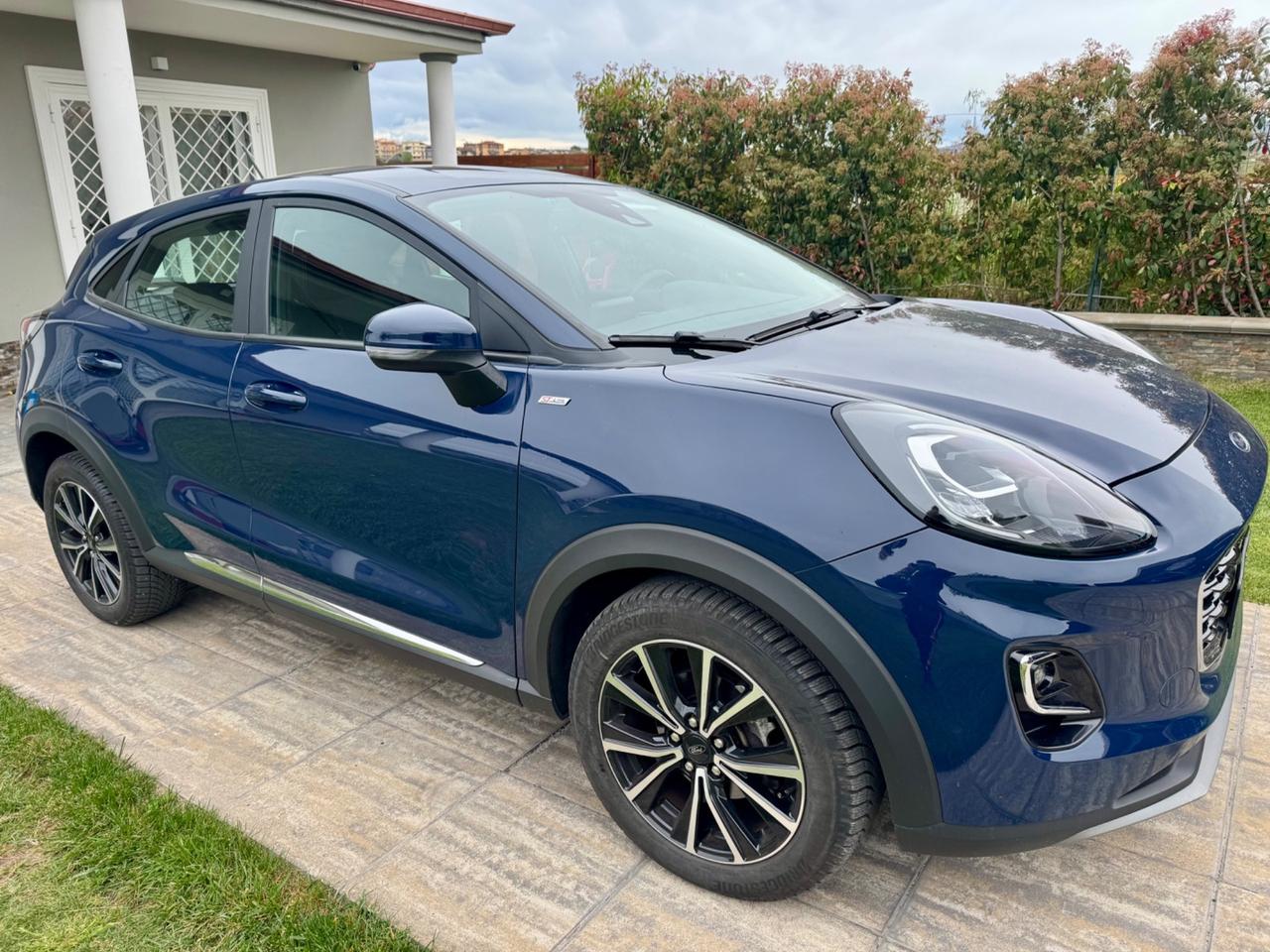 Ford Puma 1.0 EcoBoost Hybrid 125 CV S&S aut. Titanium Design