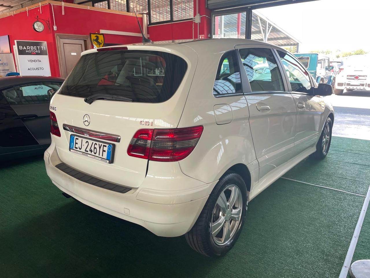 Mercedes-benz B 180 CDI Automatica PERMUTE RATE
