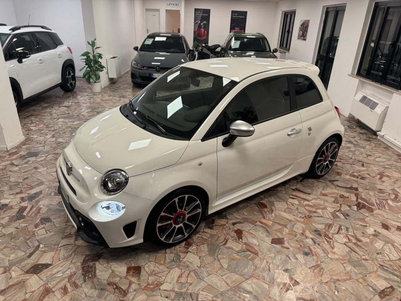 Abarth 595 1.4 Turbo T-Jet 165 CV Turismo