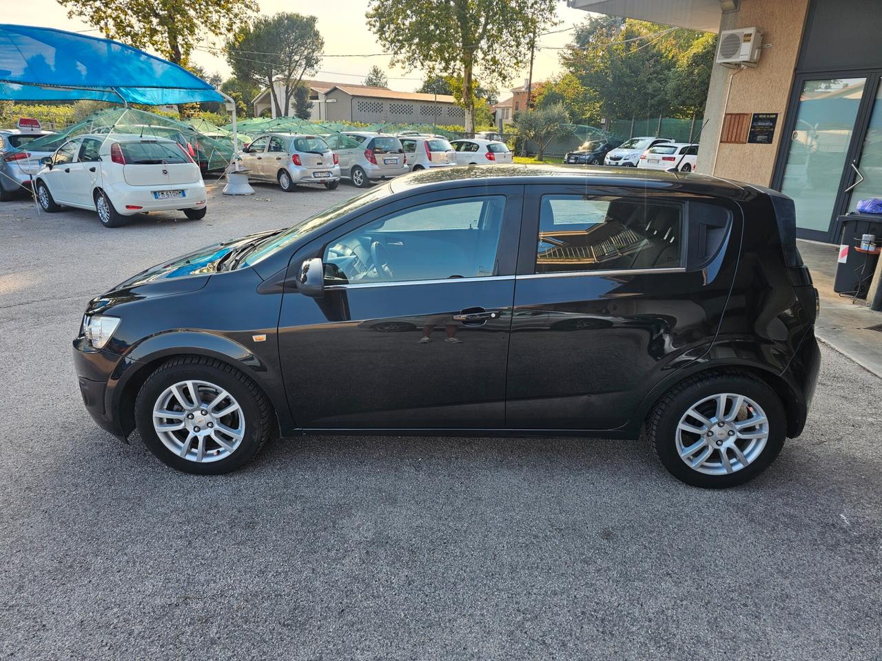 Chevrolet Aveo 1.2 5 porte - Neopatentati