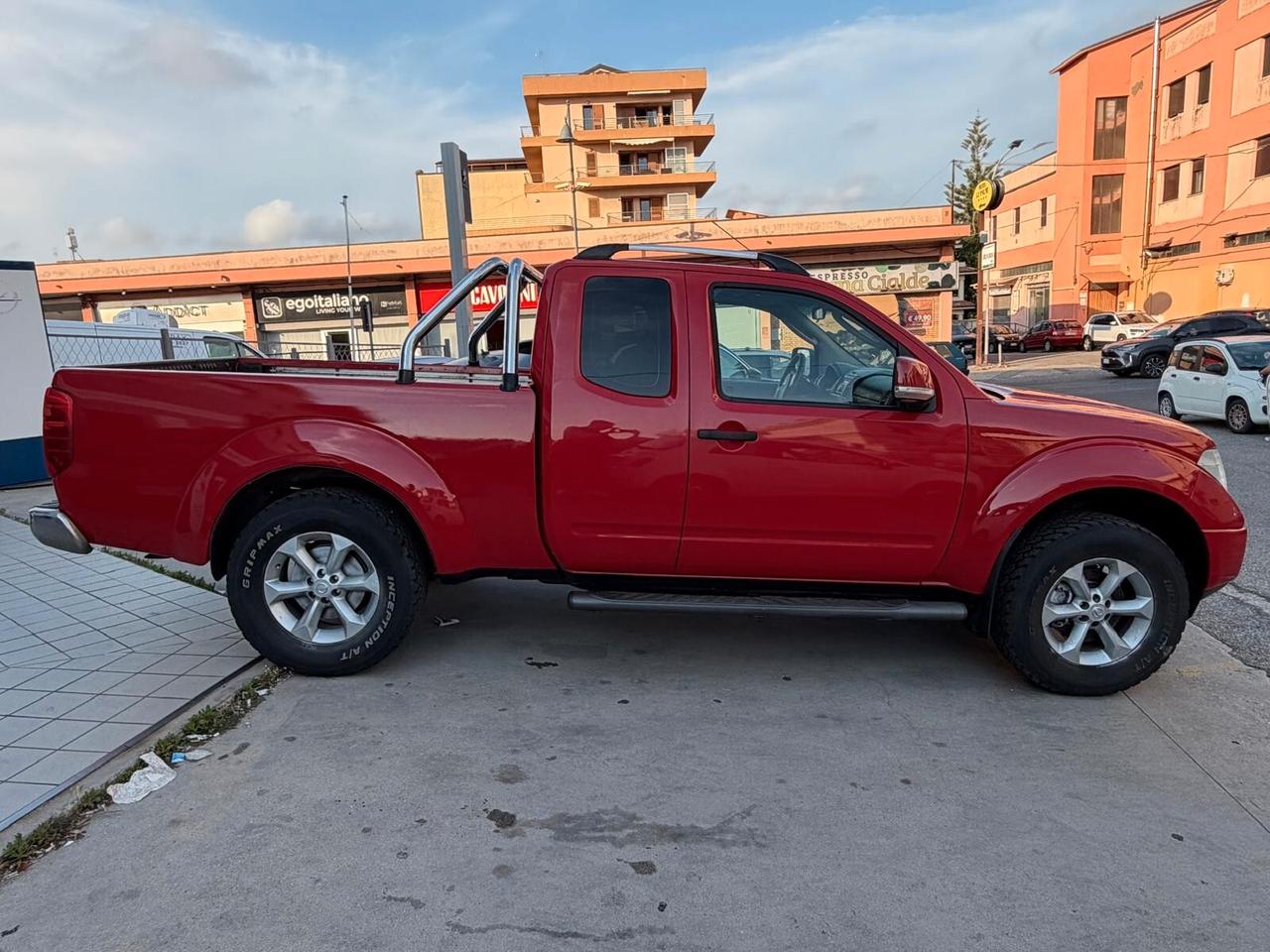 Nissan Navara 2.5 dCi LE