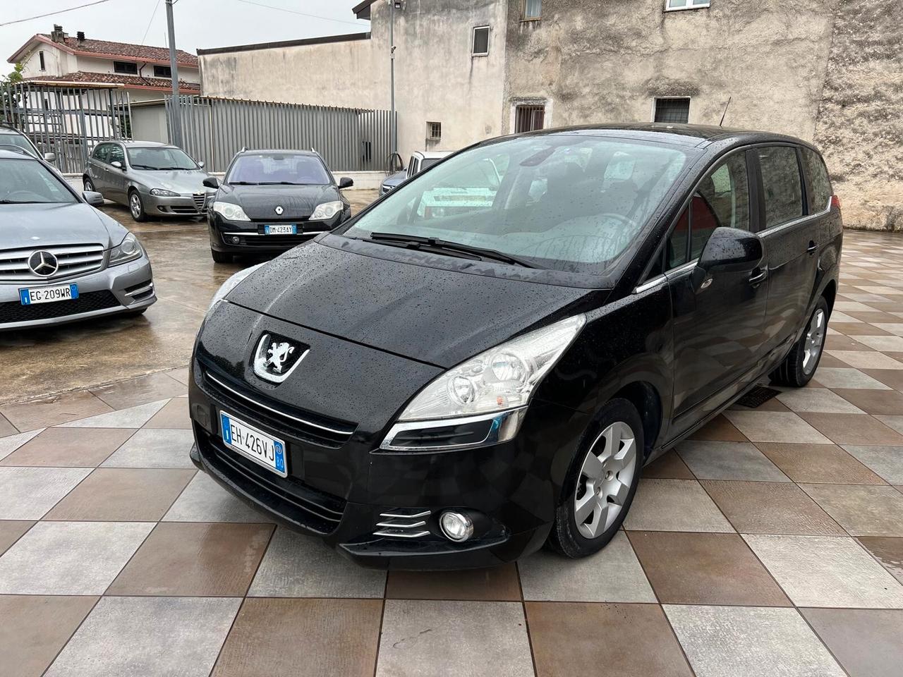 Peugeot 5008 1.6 HDi 112CV Premium