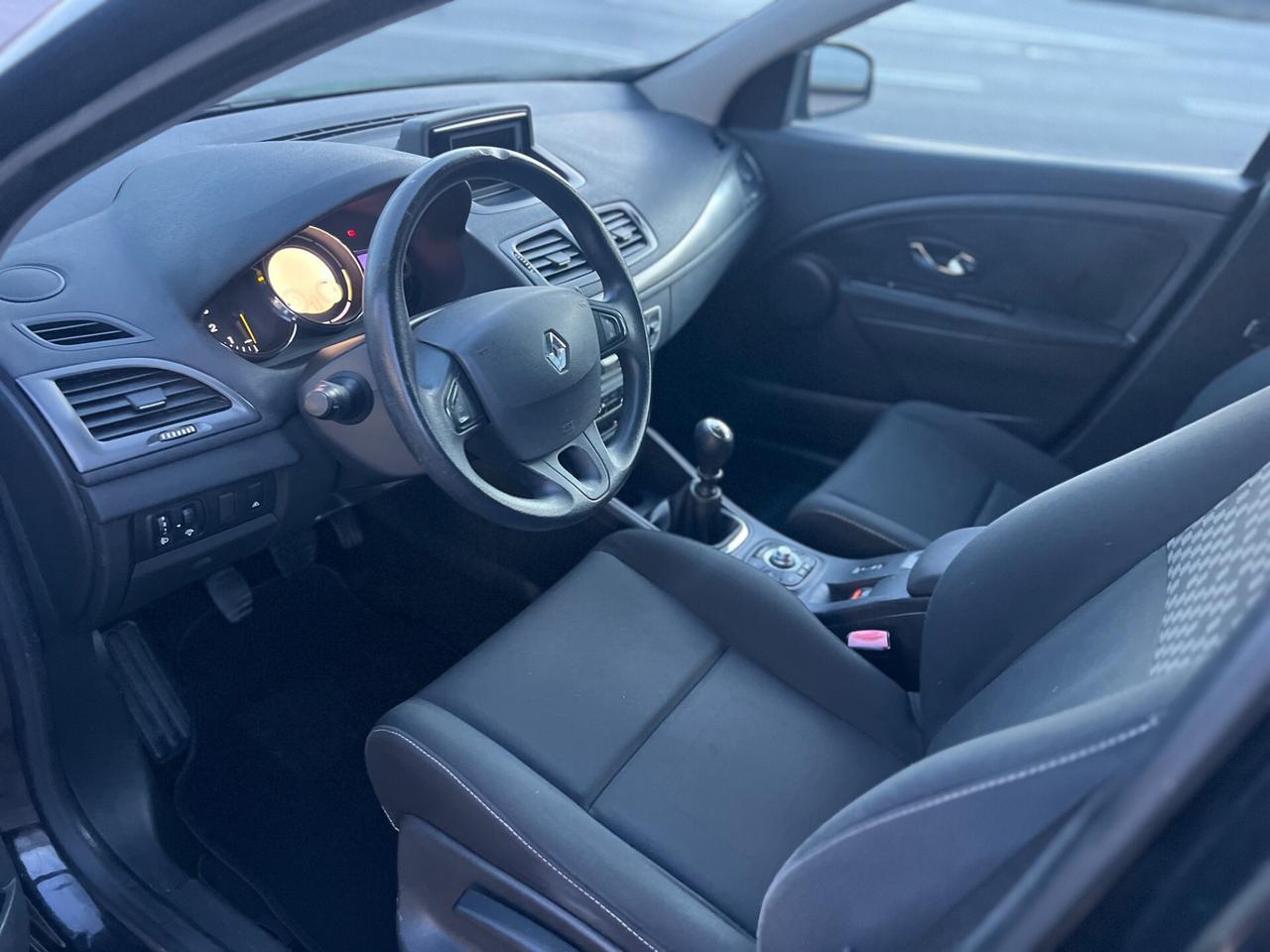 Renault Megane 1.5 Diesel - Garanzia 12 Mesi