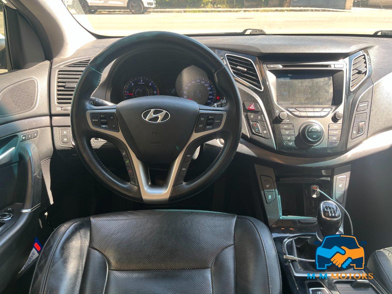 Hyundai i40 Berlina i40 1.7 crdi STYLE 136cv