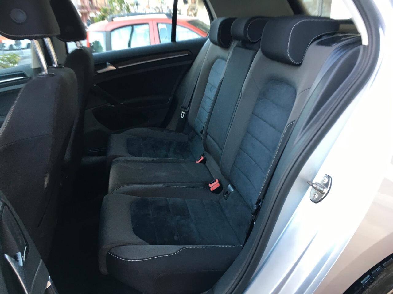 Volkswagen Golf 1.6 TDI 110cv Highline - 2016