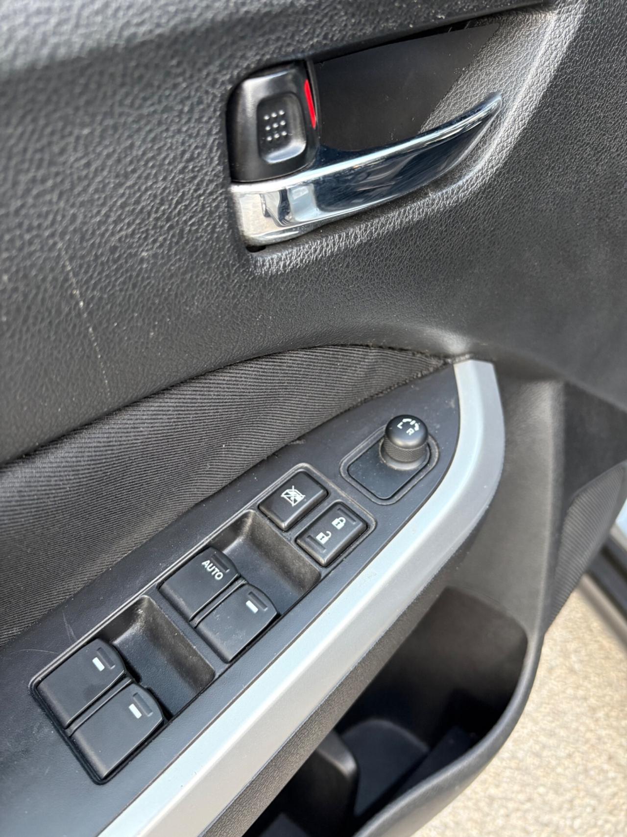 Suzuki Vitara 1.6 benz/GPL 4x2 magnifica