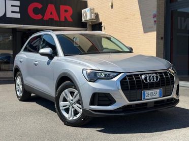 AUDI Q3 35 TDI S tronic Business Advanced SPORT