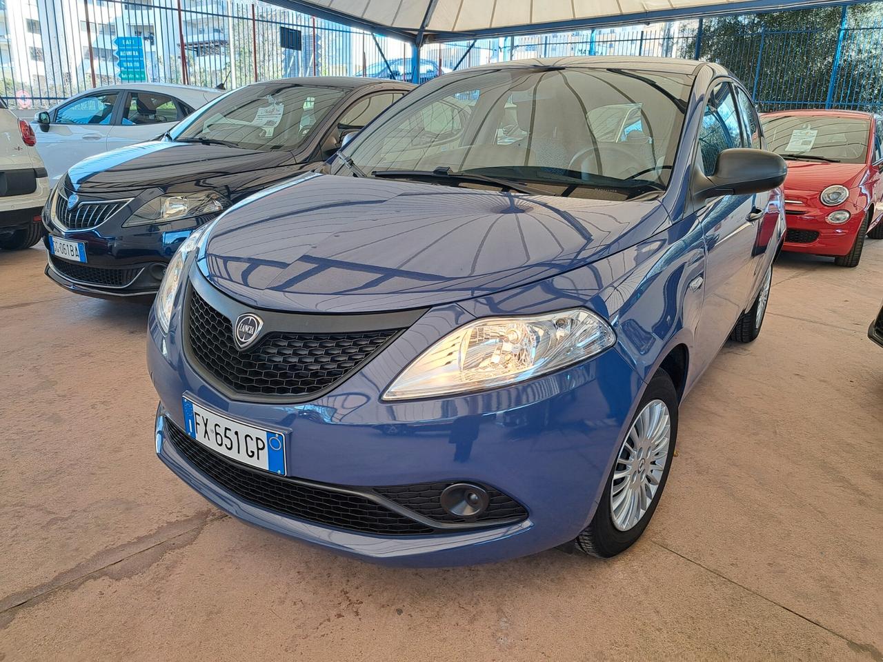 Lancia Ypsilon 1.2 69 CV 5 porte S&S Elefantino