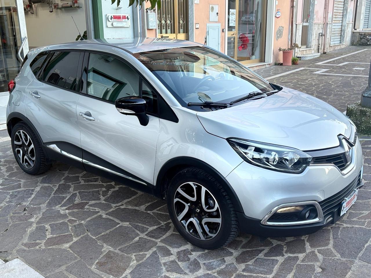 Renault Captur 1.5 dCi 90 CV EDC Energy R-Link LED