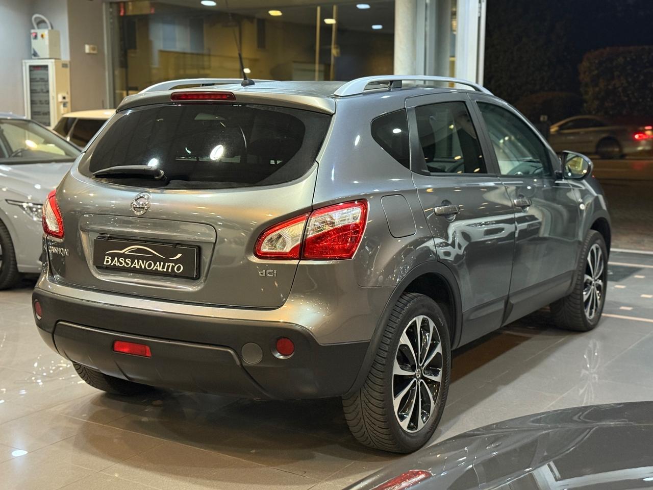 Nissan Qashqai 1.5 dci Visia TETTO PANORAMICO 122.000KM !!