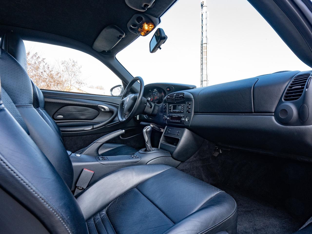 Porsche 911 996 Carrera 4 cat Coupé