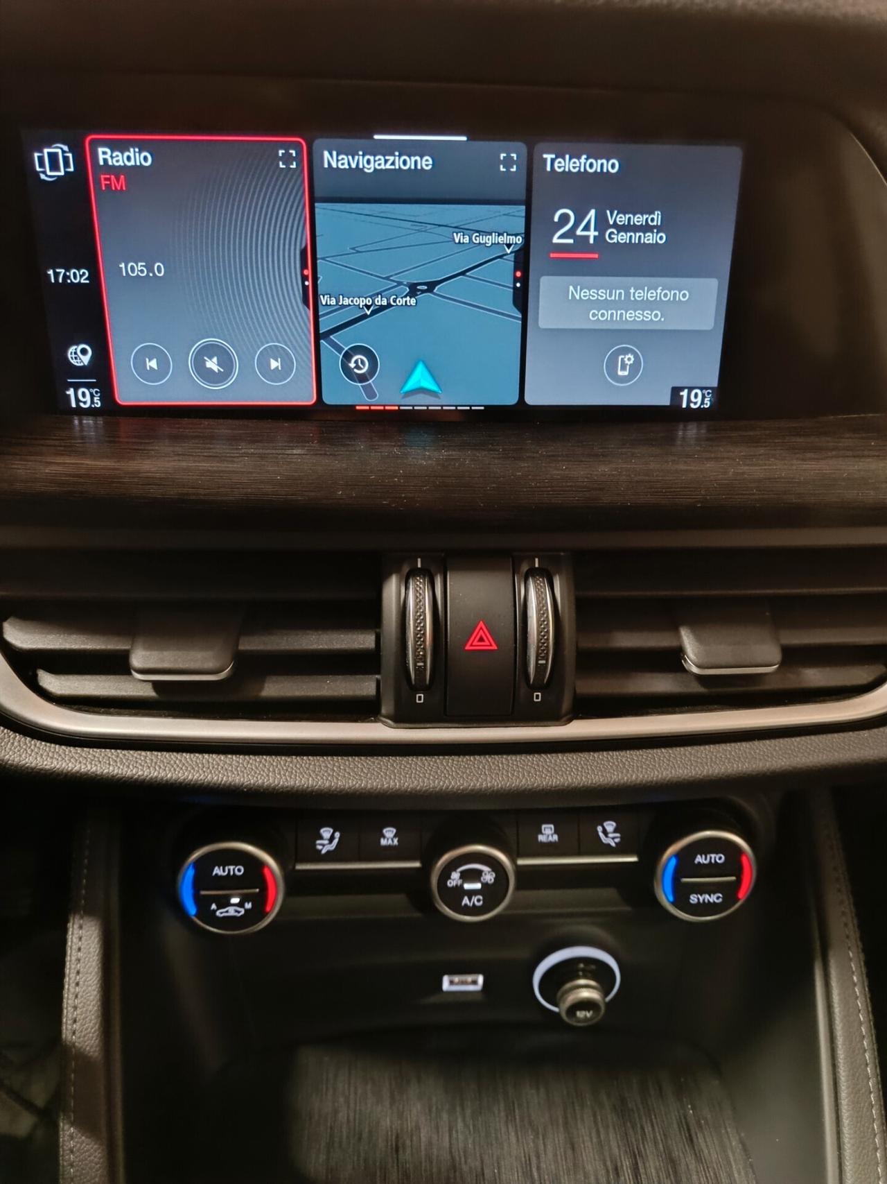 Alfa Romeo Stelvio 2.2 Turbodiesel 190 CV AT8 Q4 Super. TETTO PANORAMICO