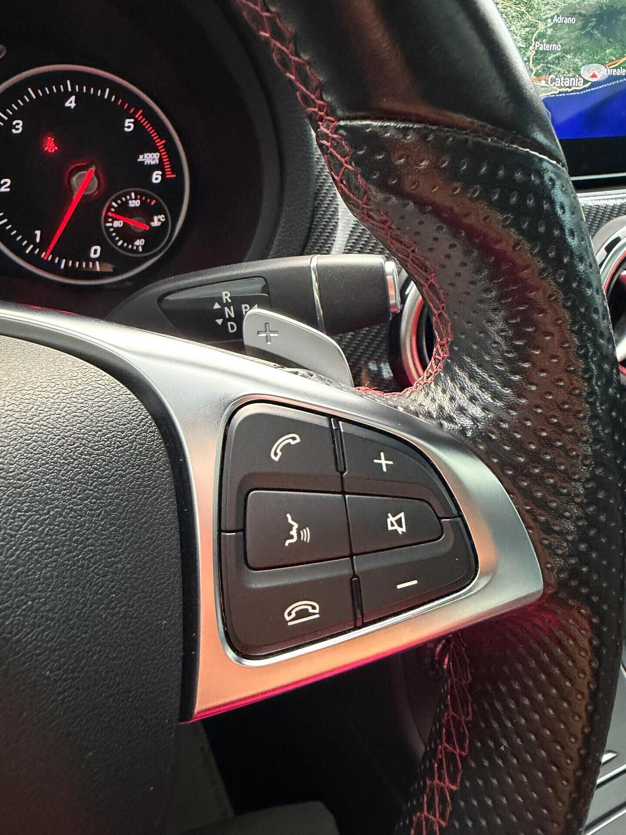 Mercedes Classe B 200D PREMIUM AMG 4 MATIC