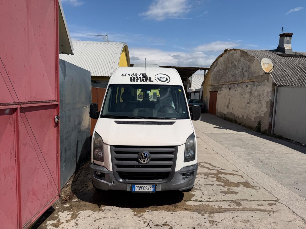 Volkswagen Crafter 9 posti con clima - 2011