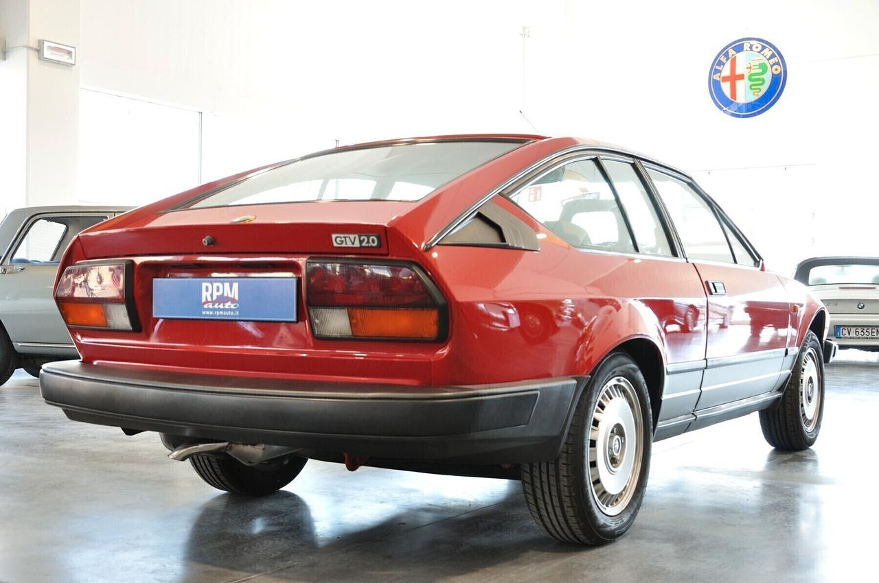 Alfa Romeo Alfetta GTV 2.0
