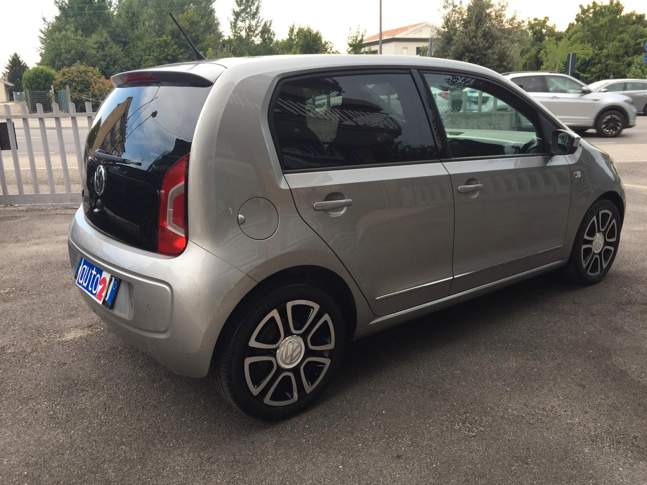 Volkswagen up! 1.0 75 CV 5p. high X NEOPATENTATI