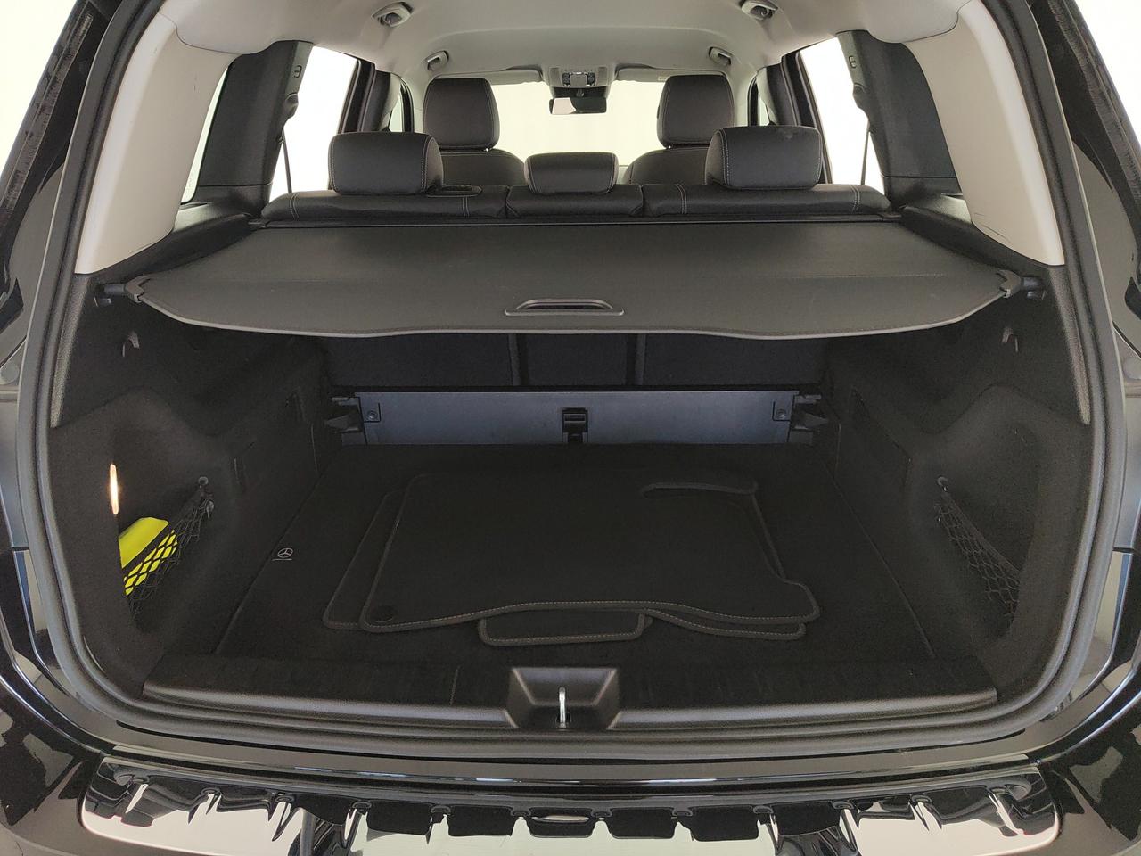 Mercedes-Benz GLB 180 d Progressive Advanced auto