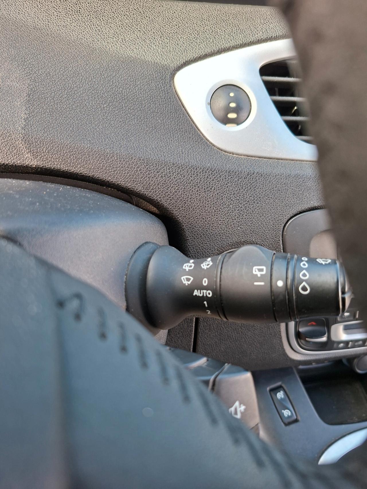 Renault Scenic Scénic X-Mod 1.5 dCi 110CV Luxe