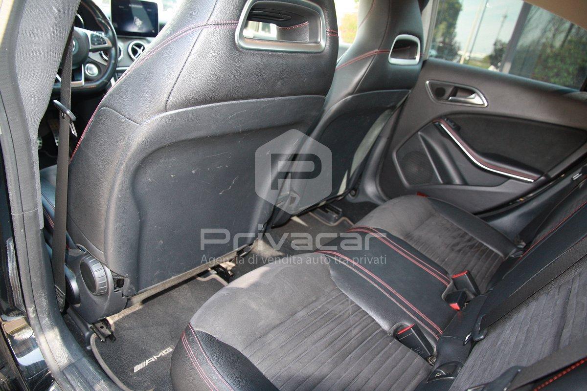 MERCEDES CLA 200 d Automatic Premium