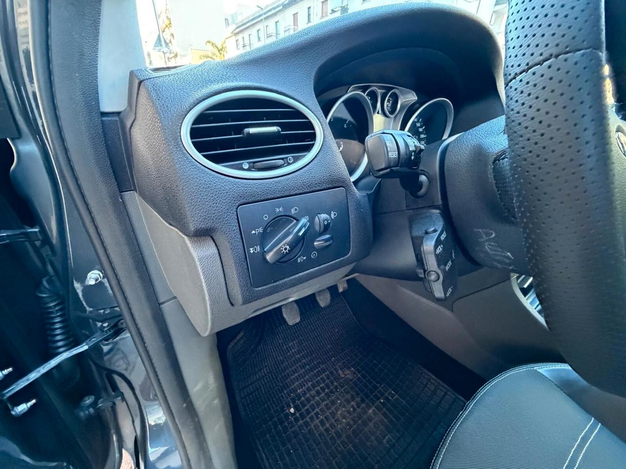 Ford Focus 1.6 TDCi 90CV SW Titanium PERFETTA