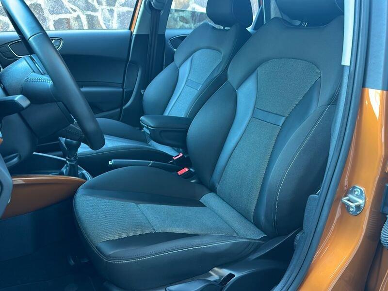 Audi A1 A1 1.2 TFSI S line edition plus