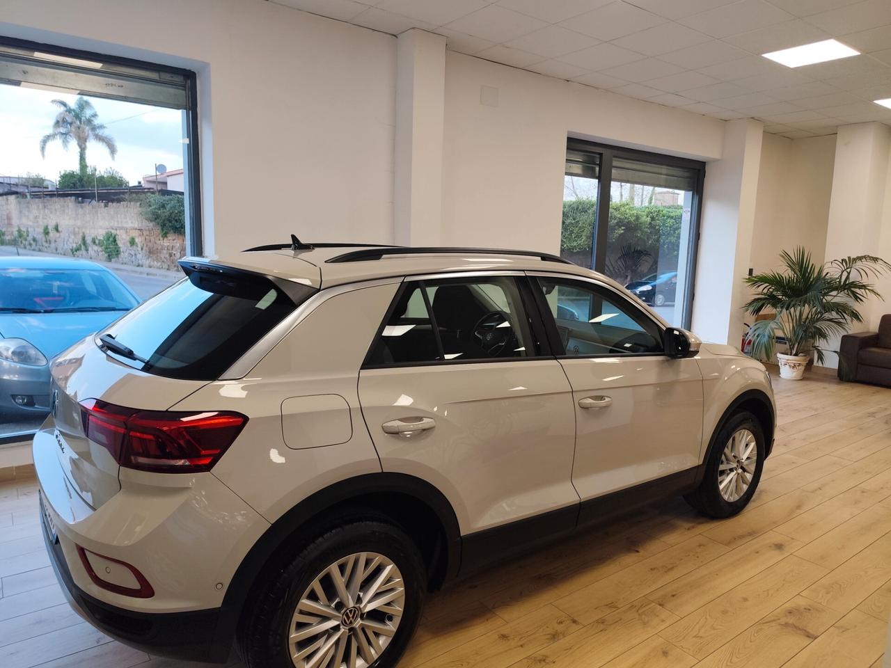 Volkswagen T-Roc 1.0 TSI Life