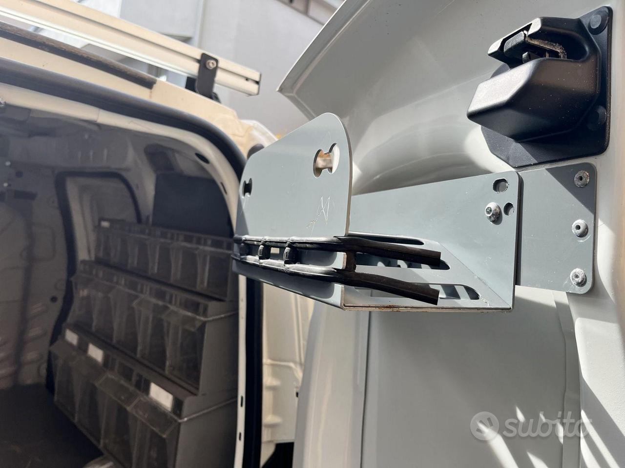 Fiat Fiorino 1.3 Mjet 95 cv OFFICINA MOBILE