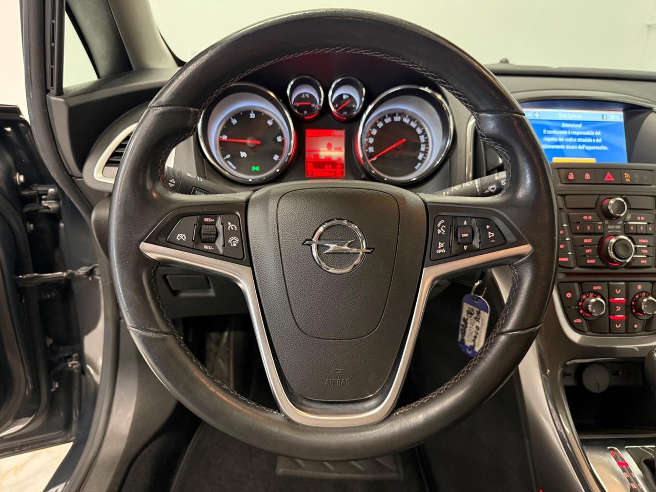 Opel Astra 2.0 CDTI 165CV Sports Tourer aut. Cosmo