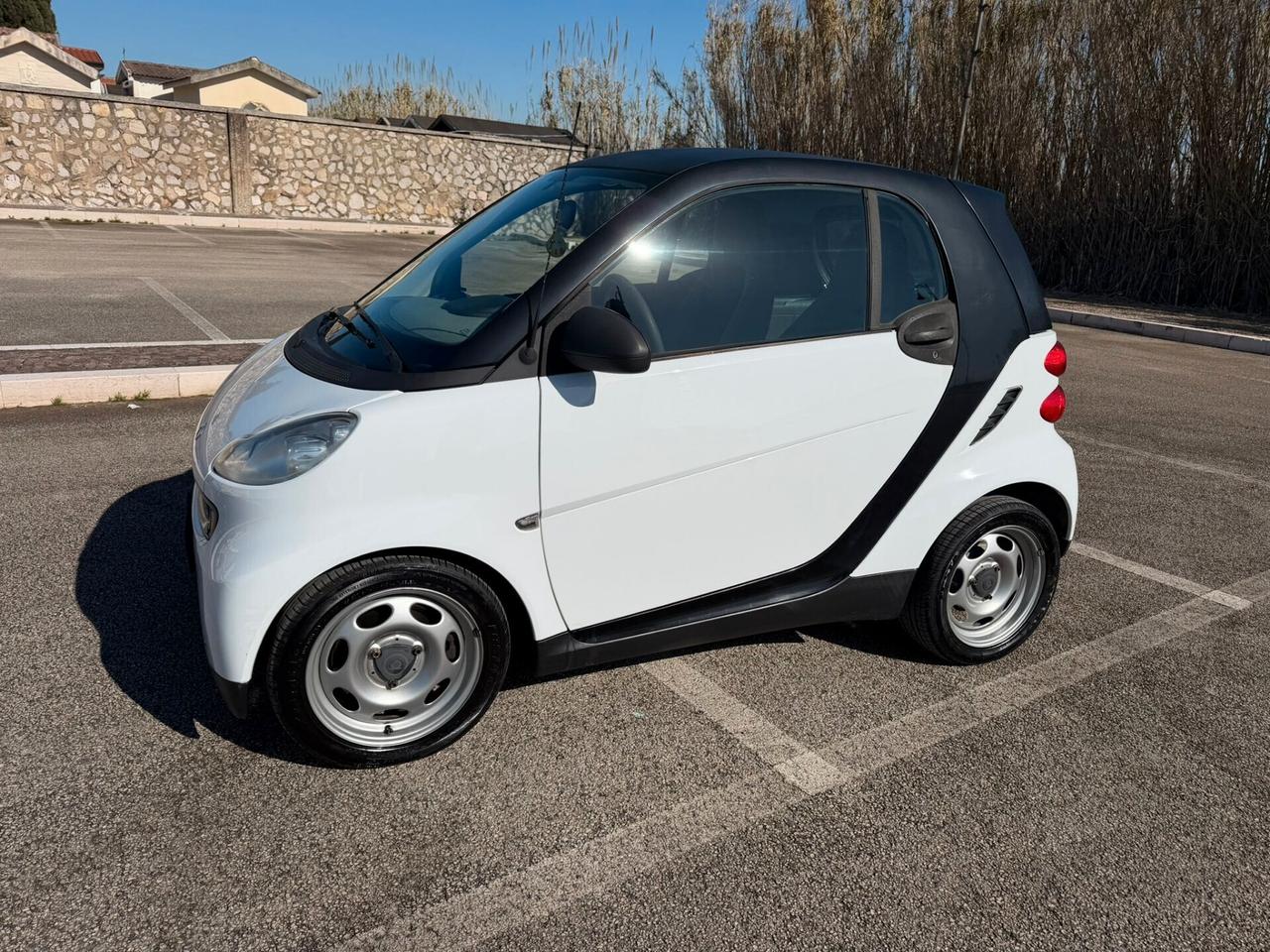 Smart ForTwo 1000 52 kW coupé pure
