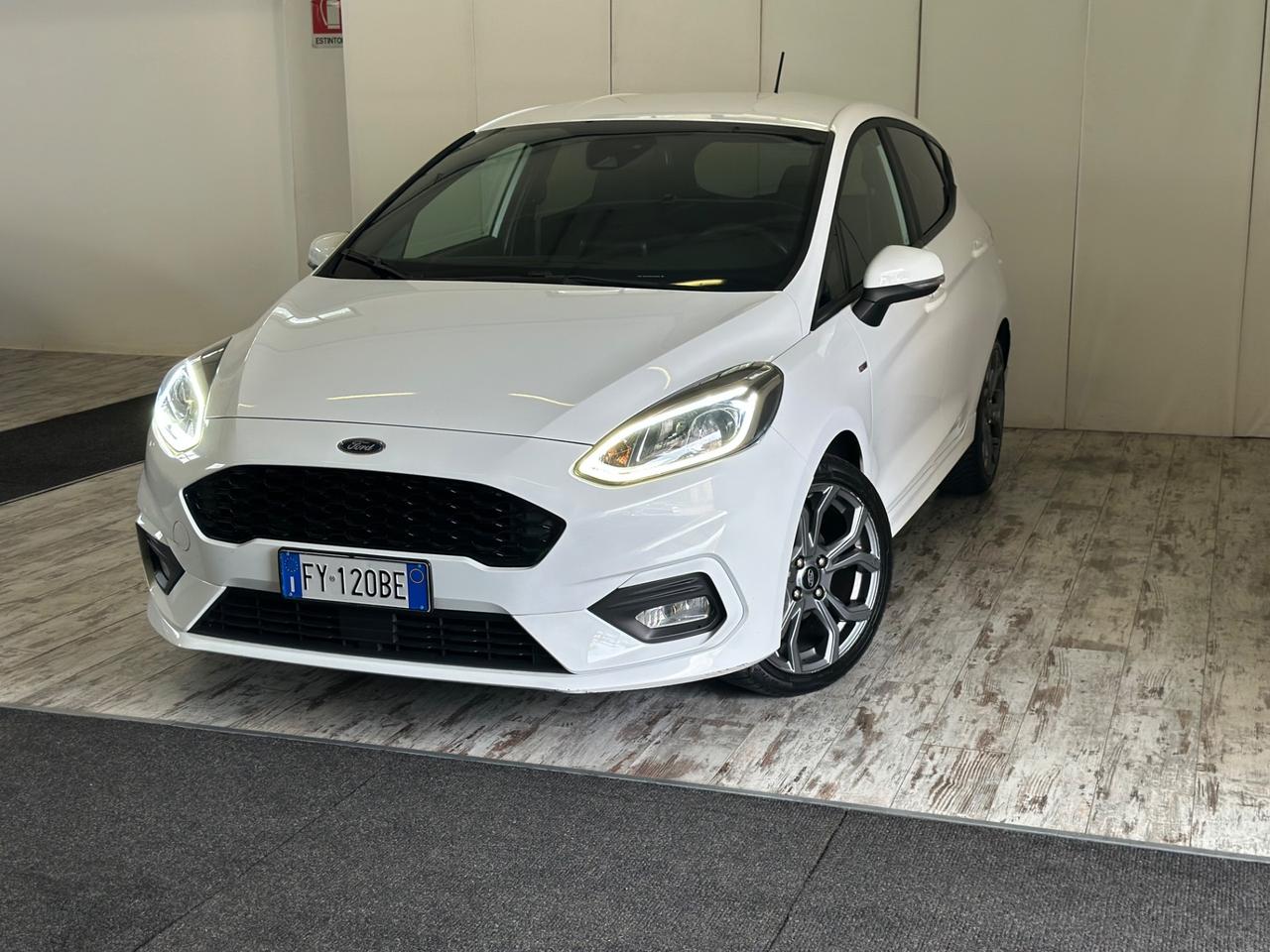 Ford Fiesta 1.5 EcoBlue 5 porte ST-Line Ok Neopatentati