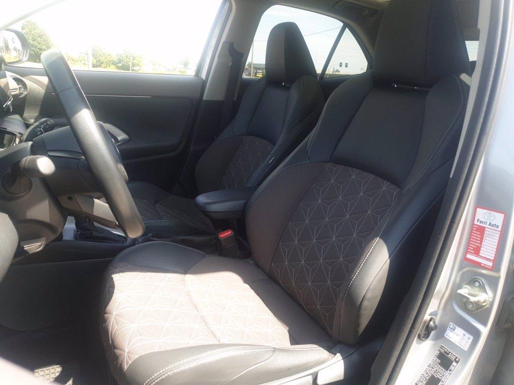 TOYOTA Yaris cross 1.5h lounge awd-i 116cv e-cvt del 2022