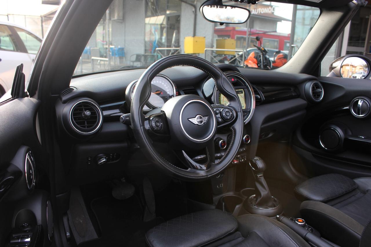 Mini Cooper Steptronic Cabrio 1.5 136CV Pelle Navi PDC