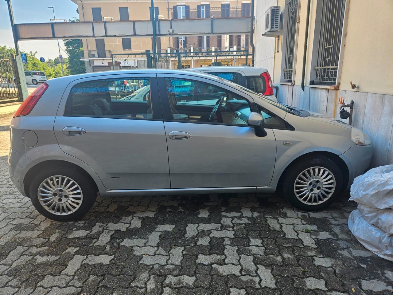 Fiat Grande Punto 1.4 5 porte Active