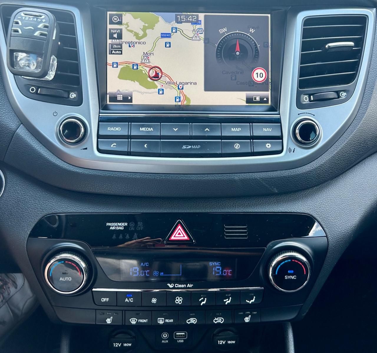 Hyundai Tucson 1.7 CRDi XPossible SOLO 95.000km