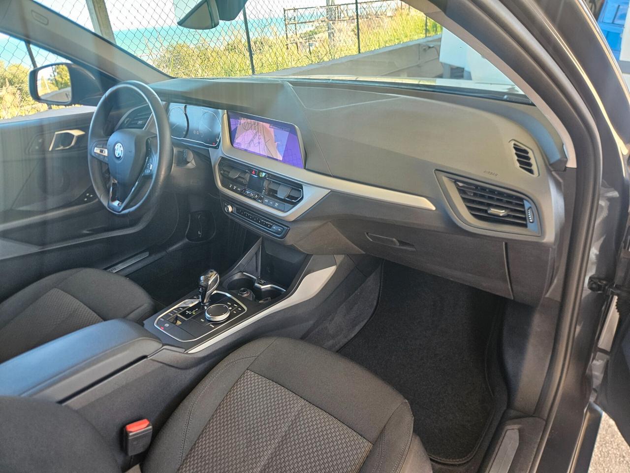 Bmw 116 116d 5p. Business Advantage Automatica