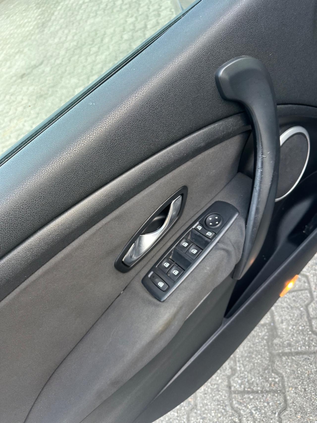 Renault Megane Mégane Coupé 1.5 dCi 110CV Luxe