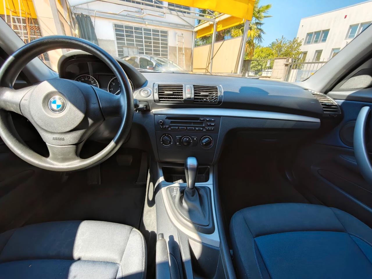 Bmw 118i Futura AUT. SOLO 90MILA KM AUTO DA VETRINA!!!!!!!!!!!