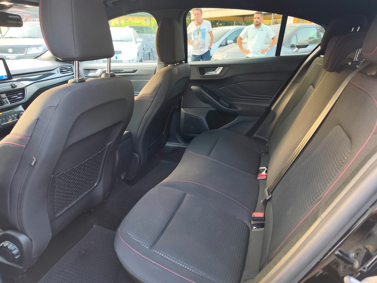 Ford Focus 1.0 EcoBoost Hybrid 125 CV 5p. ST-Line X