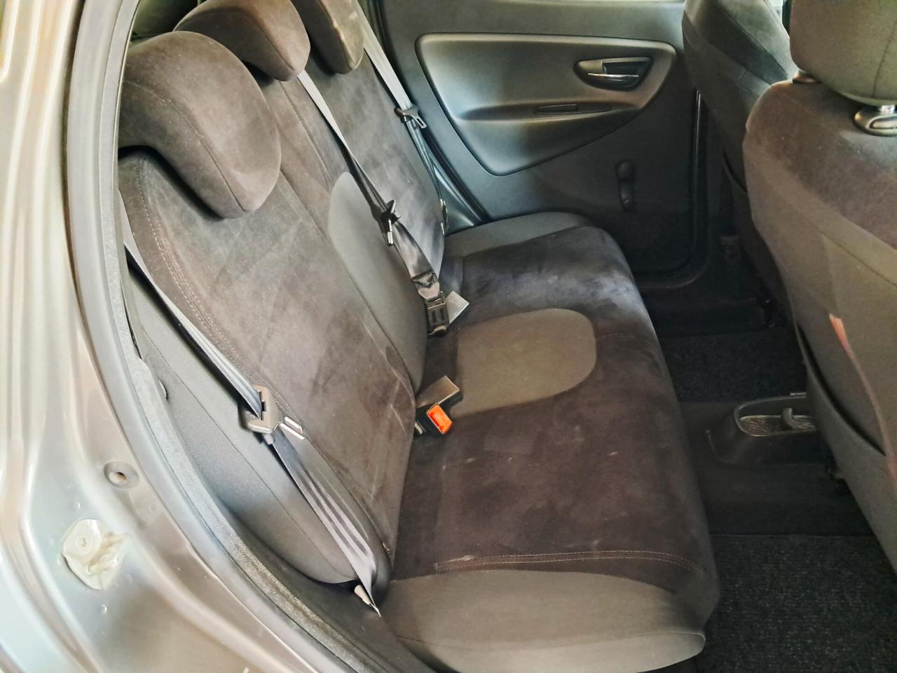 Lancia Ypsilon 1.2 69 CV 5 porte