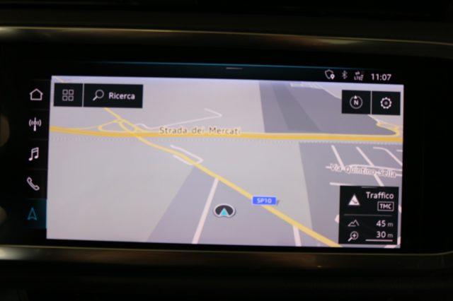 AUDI Q3 2.0 TDI 150 CV S tronic Business