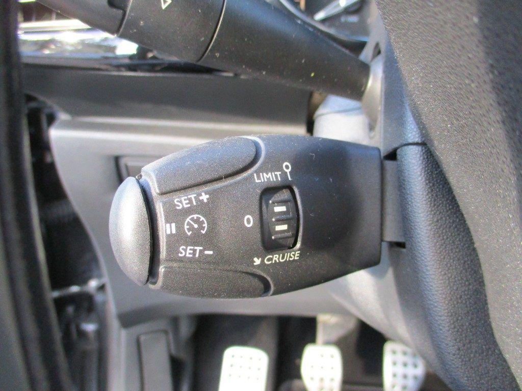 DS Automobiles DS 3 1.6 VTi 120 Just Black - Sensori/ClimaAuto