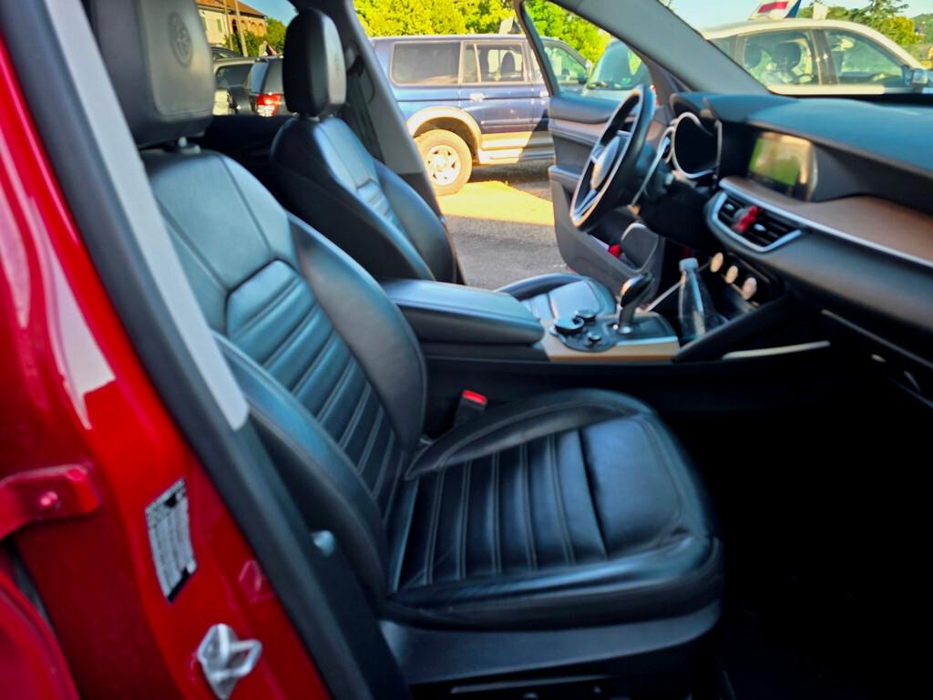 Alfa Romeo Stelvio 2.0 Turbo 280 CV Q4 VELOCE