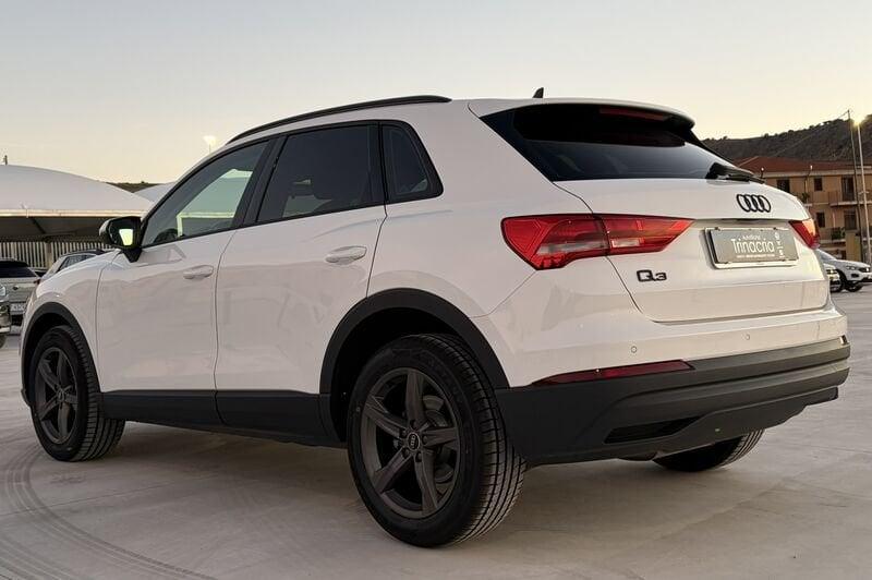 Audi Q3 Business 2.0 TDI 150CV 35