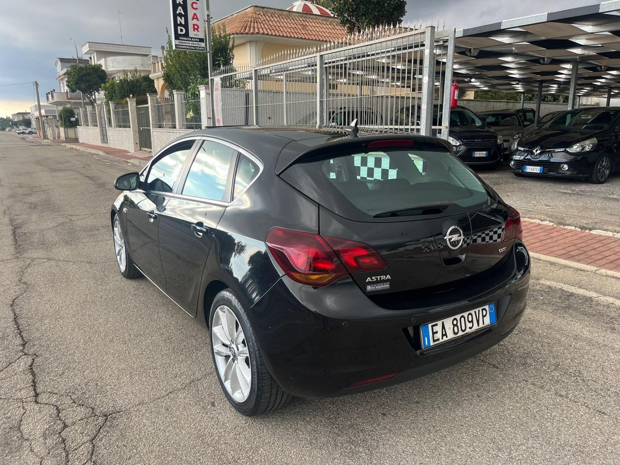 Opel Astra 1.7 CDTI 110CV 5 porte Cosmo Unipro 2010