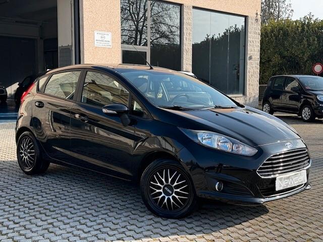 Ford Fiesta 1.5 TDCi 75CV 5 porte Titanium