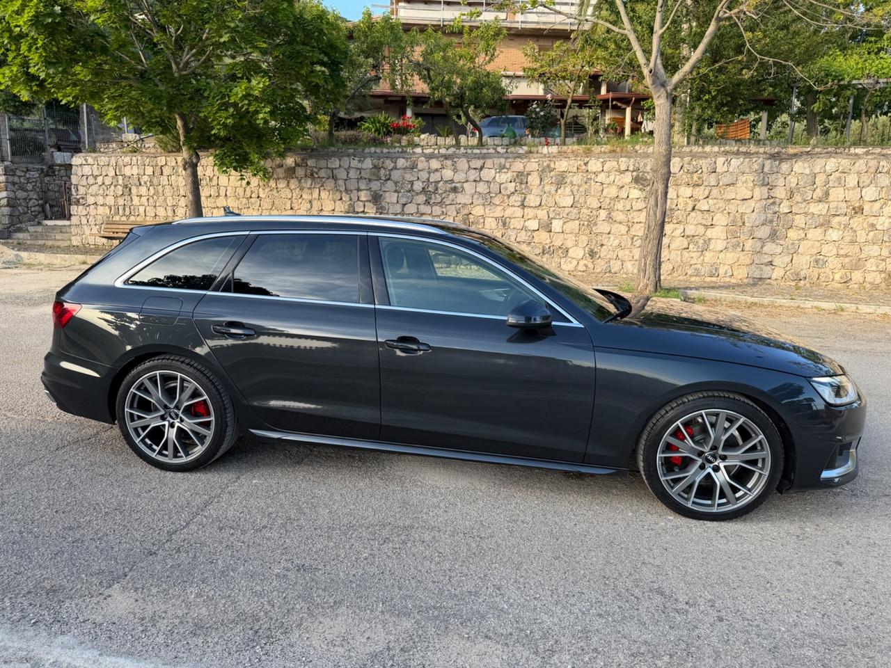 Audi A4 Avant 30 TDI/136 CV S tronic Business Advanced