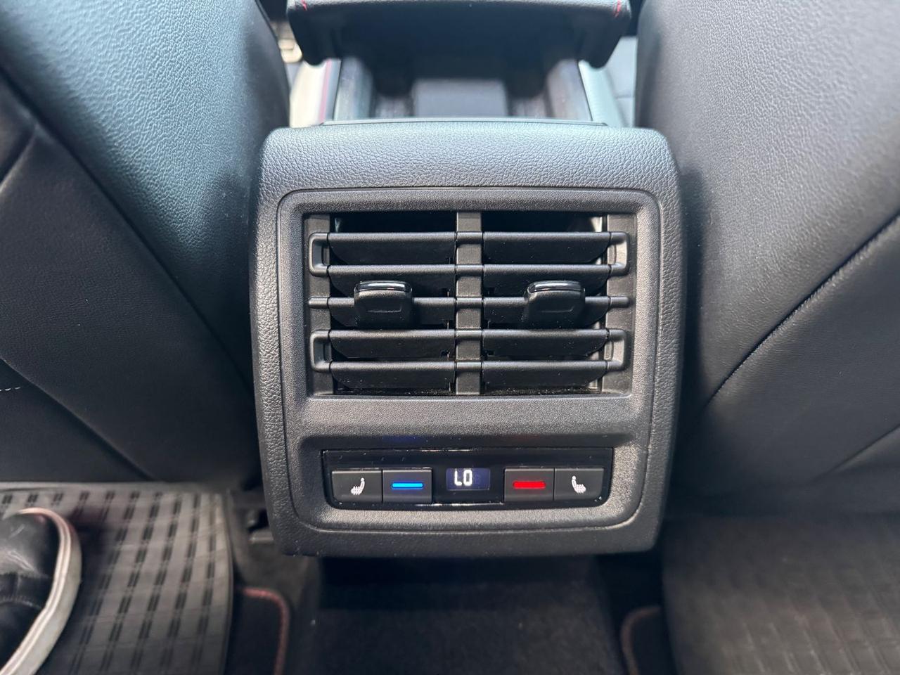 Volkswagen Golf GTI Golf 2.0 tsi GTI 245cv d #8353